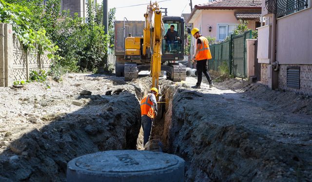 Adapazarı’nın iki mahallesine 3 bin metrelik yeni yağmursuyu hattı