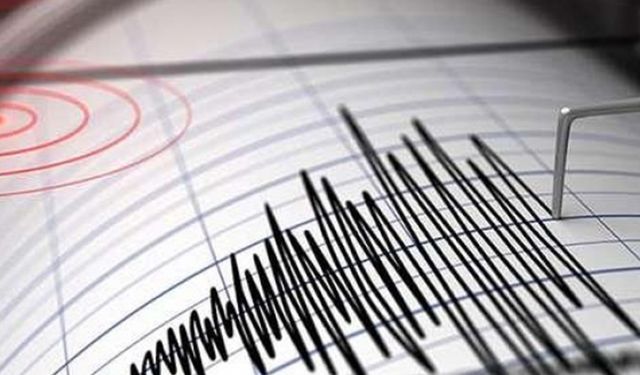 4.3 büyüklüğünde deprem
