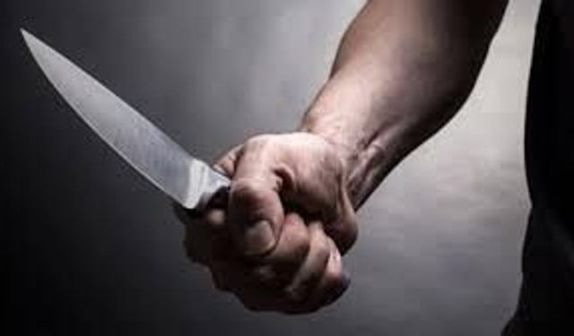 Kocaeli'de 17 yaşındaki çocuk markette çıkan kavgada bıçaklandı