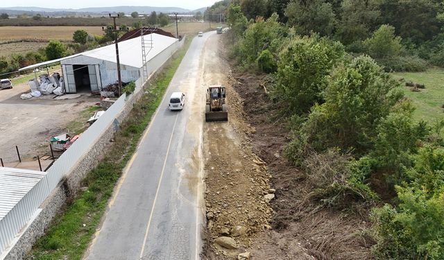 Büyükşehir’den 20 mahalleye ulaşımı kolaylaştıracak yol hamlesi