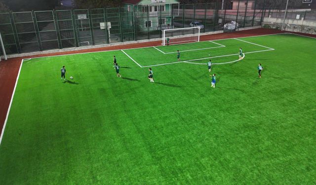 Gençler için yeni spor alanı: Sapanca Akçay’ın futbol tesisine yeni yüz