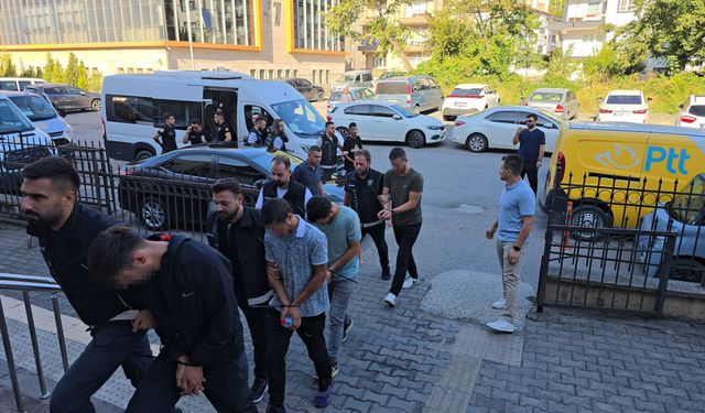 Uyuşturucu operasyonunda 8 tutuklama