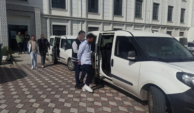 Oto hırsızları yakalandı: 4 kişi tutuklandı