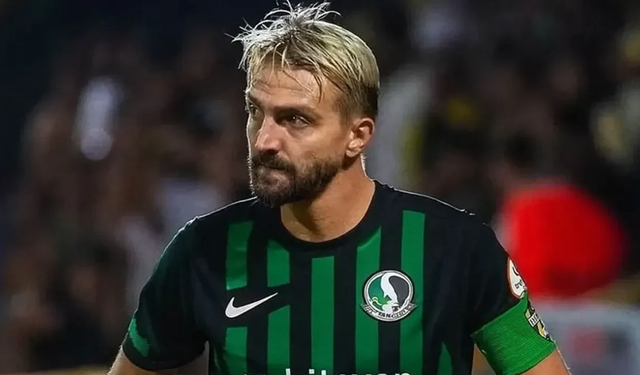 Saha içinde kavga ettiler