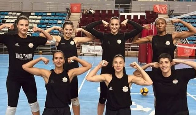 Sakarya Voleybol'da hedef play-off'a kalmak