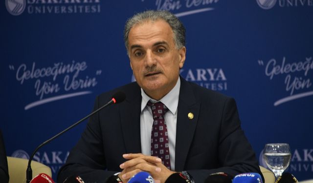 SAÜ Rektörü Al basınla buluştu