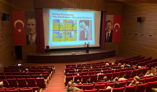 Serdivan Belediyesi'nde personele ilk yardım eğitimi