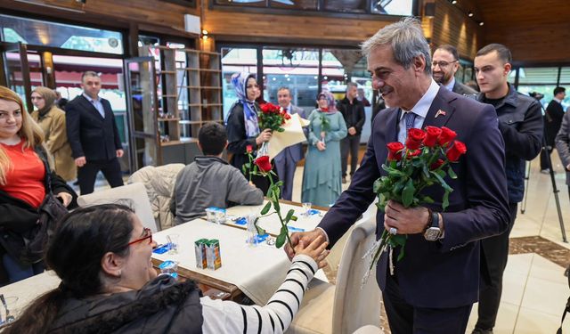 Başkan Alemdar, Beyaz Baston Günü’nde görme engellilerle buluştu