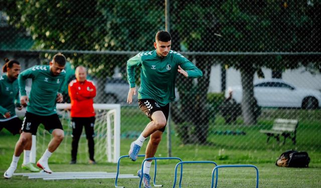 Sakaryaspor, Van Spor FK maçı hazırlıklarını tamamladı