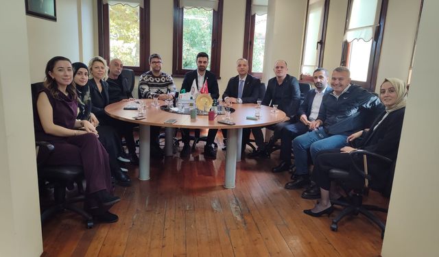 Zafer Partisi'nden Eczacılar Odası'na hayırlı olsun ziyareti