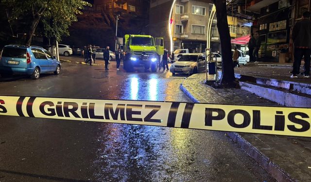 Jiletle kendini kesen şahsın öldürülmesiyle ilgili 3 kişi tutuklandı