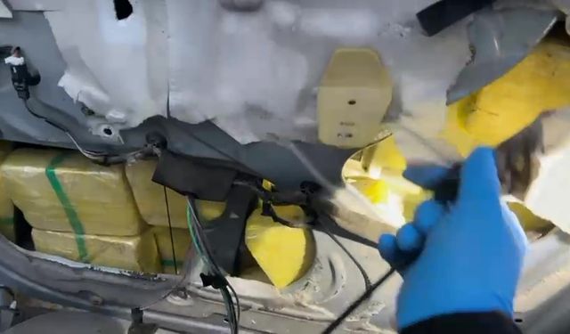 Otomobildeki zuladan 46 kilo uyuşturucu çıktı