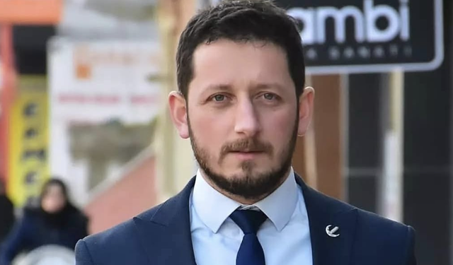 Meclis üyesinin istifası istendi