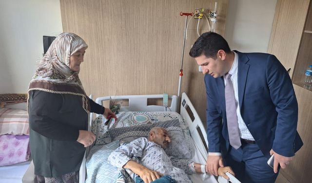 Sağlık Müdürü Özdemir'den Yaşlılar Günü’nde anlamlı ziyaret