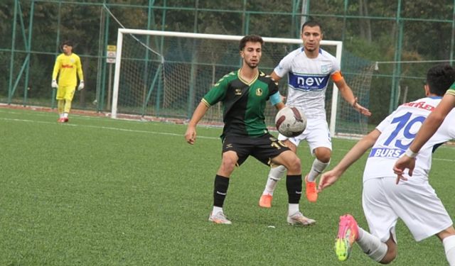 Sakaryaspor U19, Bursa Yıldırımspor'u 3 golle geçti!