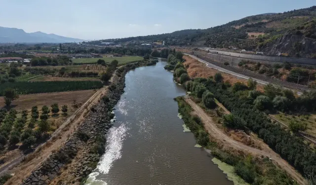 Sakarya Nehri Kıyı Kenar Projesinin hazırlanmasına Tarihi Kentler Birliği’nden destek