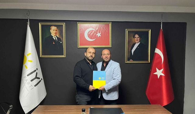 İYİ Parti Ferizli kongresinde Ömer Deniz yeniden başkan seçildi