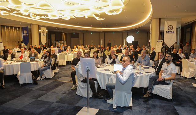 Prof. Dr. Emre Alkin, SATSO Çalıştayı'nda dünyayı ve Sakarya'yı ekonomik bakışla değerlendirdi