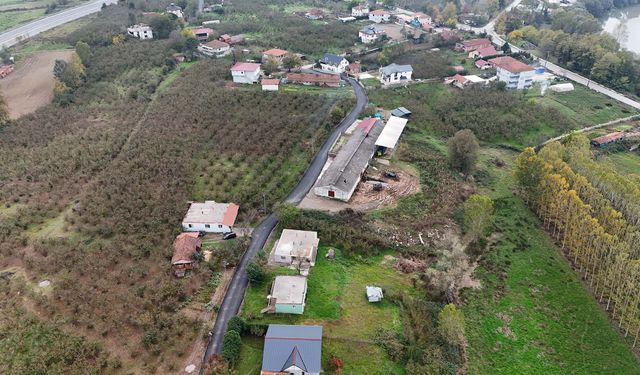 Karasu’da 2 mahalle daha Büyükşehir’le yenilendi