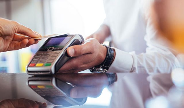 Ekim ayında 2,21 trilyon TL tutarında ödeme kartla yapıldı