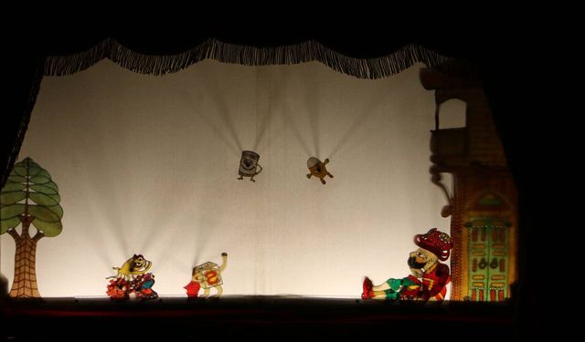 ‘Bir Hikâye Bin Neşe’ çocukların yüzünde tebessüm oluyor