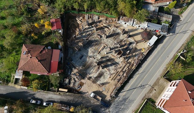 Karapürçek’in sosyal yaşamına değer katacak proje hızla yükseliyor