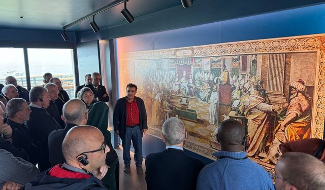 Papa vekili İznik'e geldi