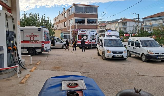 İşçiler tavuklu pilavdan zehirlendi