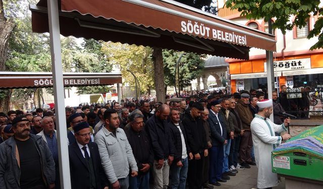 Eşi tarafından öldürülen kadına acı veda