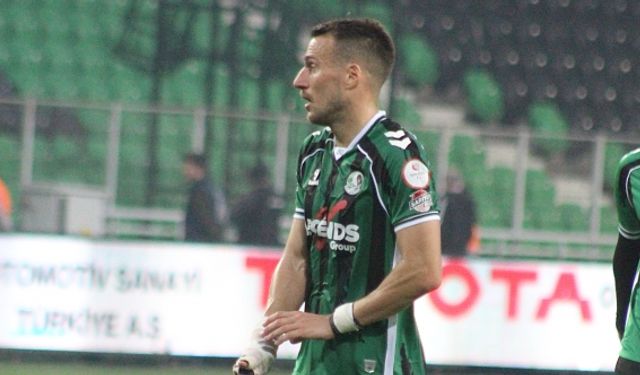 Sakaryaspor’da Vukoviç cezalı duruma düştü