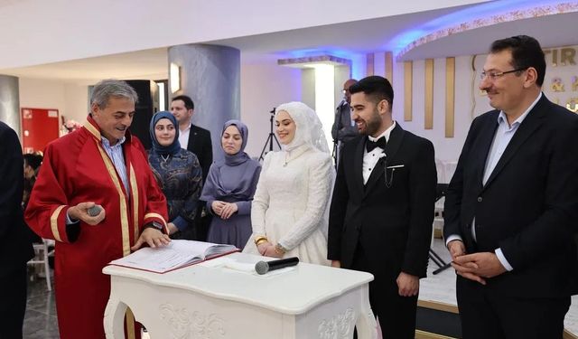 İsa Kurt’un kızı dünyaevine girdi