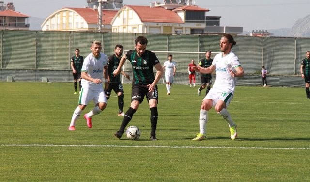 Sakaryaspor - Serikspor rekabetinde 5. randevu