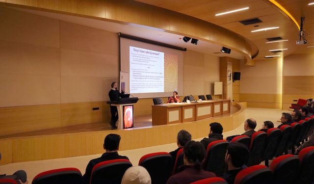 İslam hukuku ve siyaset felsefesine tarihsel bir bakış