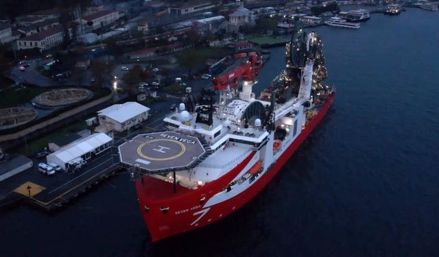 Sakarya Gaz Sahası'nda kritik aşama! Seven Vega İstanbul'a demirledi