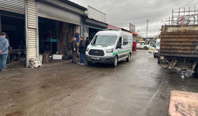 Gece üşümesin diye dükkanına davet ettiği arkadaşını ölü buldu