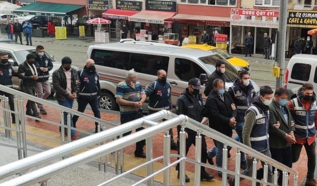 Bir kişi ölmüş evler ve araç kundaklanmıştı; Yeni gelişme