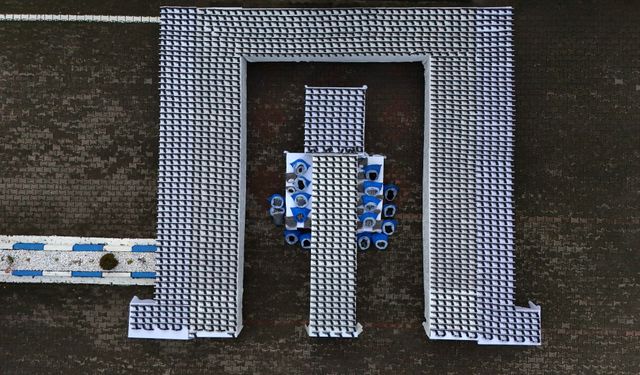 Yolcu otobüsünde binlerce silah parçası ele geçirildi