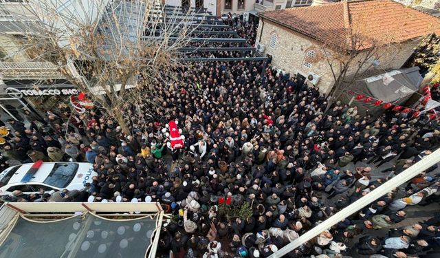 Yalova şehitlerine veda