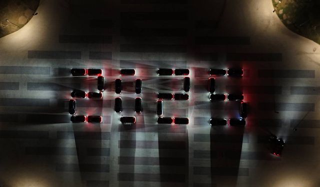 Togg'larla 2026'ya özel koreografi gösterisi