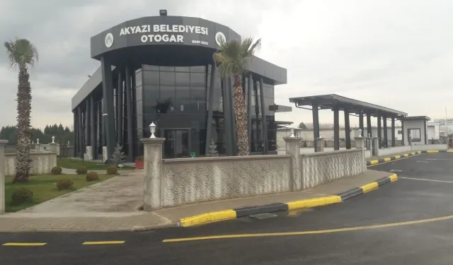 Akyazı otogarındaki boş dükkanlar için ihale