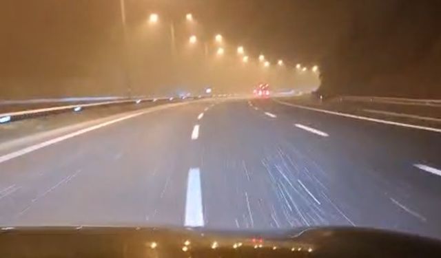 TEM’in Bolu geçişinde tipi şeklinde kar yağışı