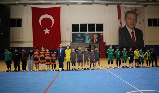 Ferizli’de futsal heyecanı başladı