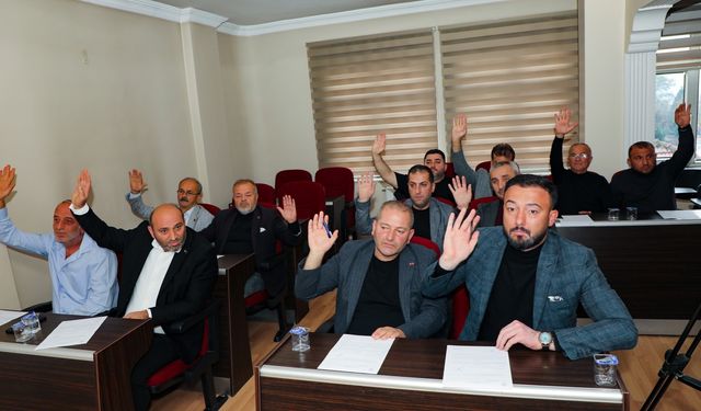 Ferizli Belediyesi 2025’in son meclis toplantısını gerçekleştirdi