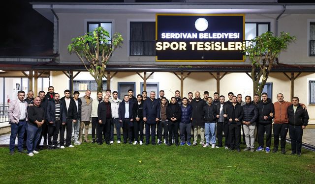 Osman Çelik’ten Serdivanspor’a destek