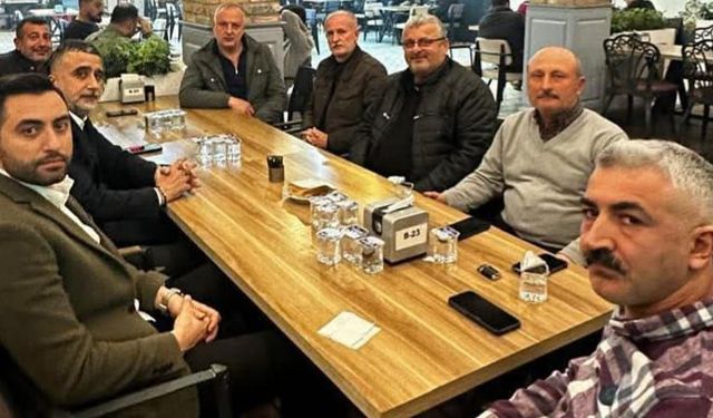 Anahtar Parti Sakarya’da üç istifa birden!