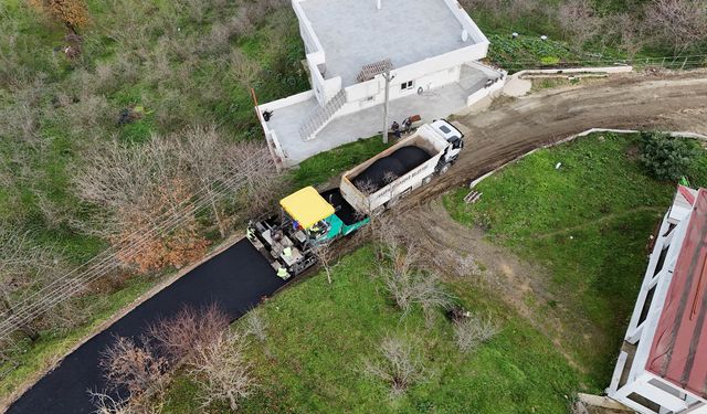 Büyükşehir’den Erenler’de 6 kilometrelik asfalt mesaisi