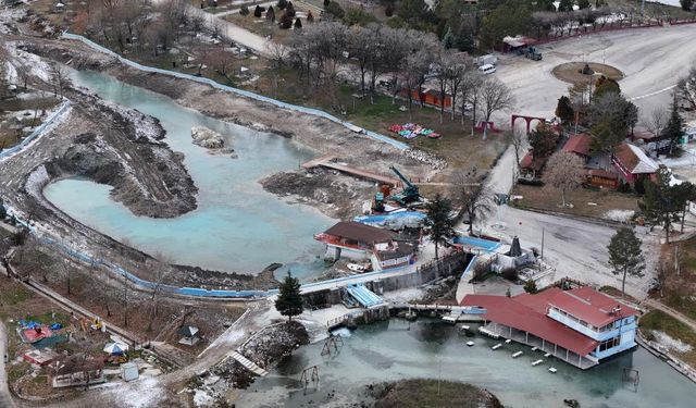 Kuruyan Sakarya Nehri'nin doğduğu nokta da DSİ'nin çalışmaları devam ediyor
