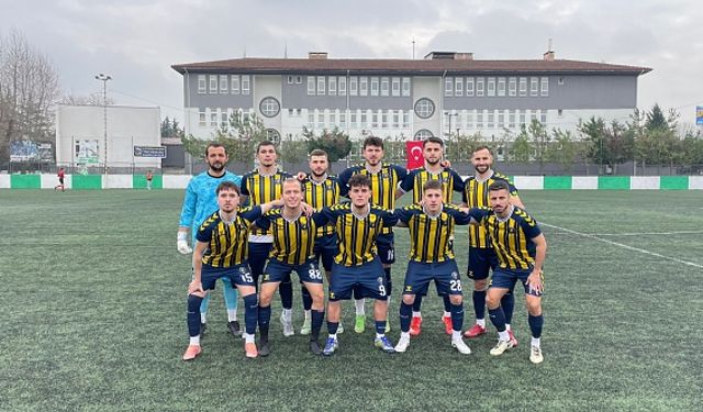 Karasu Aziziyespor Arifiye'de son nefeste kazandı