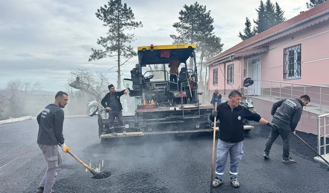 Selahiye Kültürevi’nde asfalt serimi gerçekleştirildi