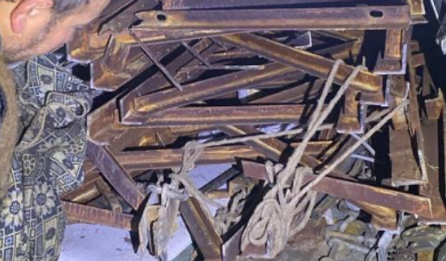 Pes dedirten hırsızlık